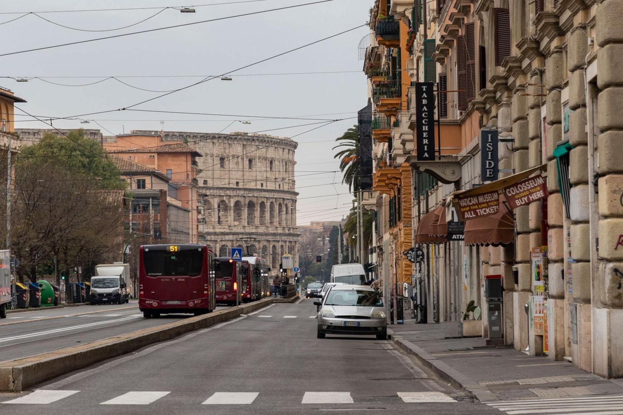 Troppo A Due Passi Dal Colosseo * Rom